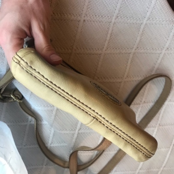 TWO LEATHER FOSSIL SWING-PACKS CROSSBODY BAGS - Picture 5 of 7